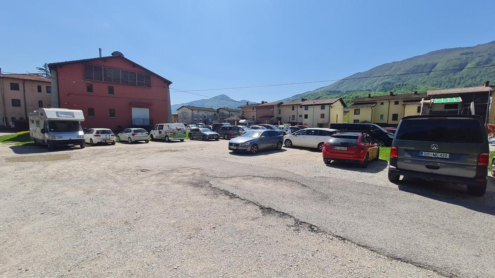 Hostel X Point Кобарид Экстерьер фото